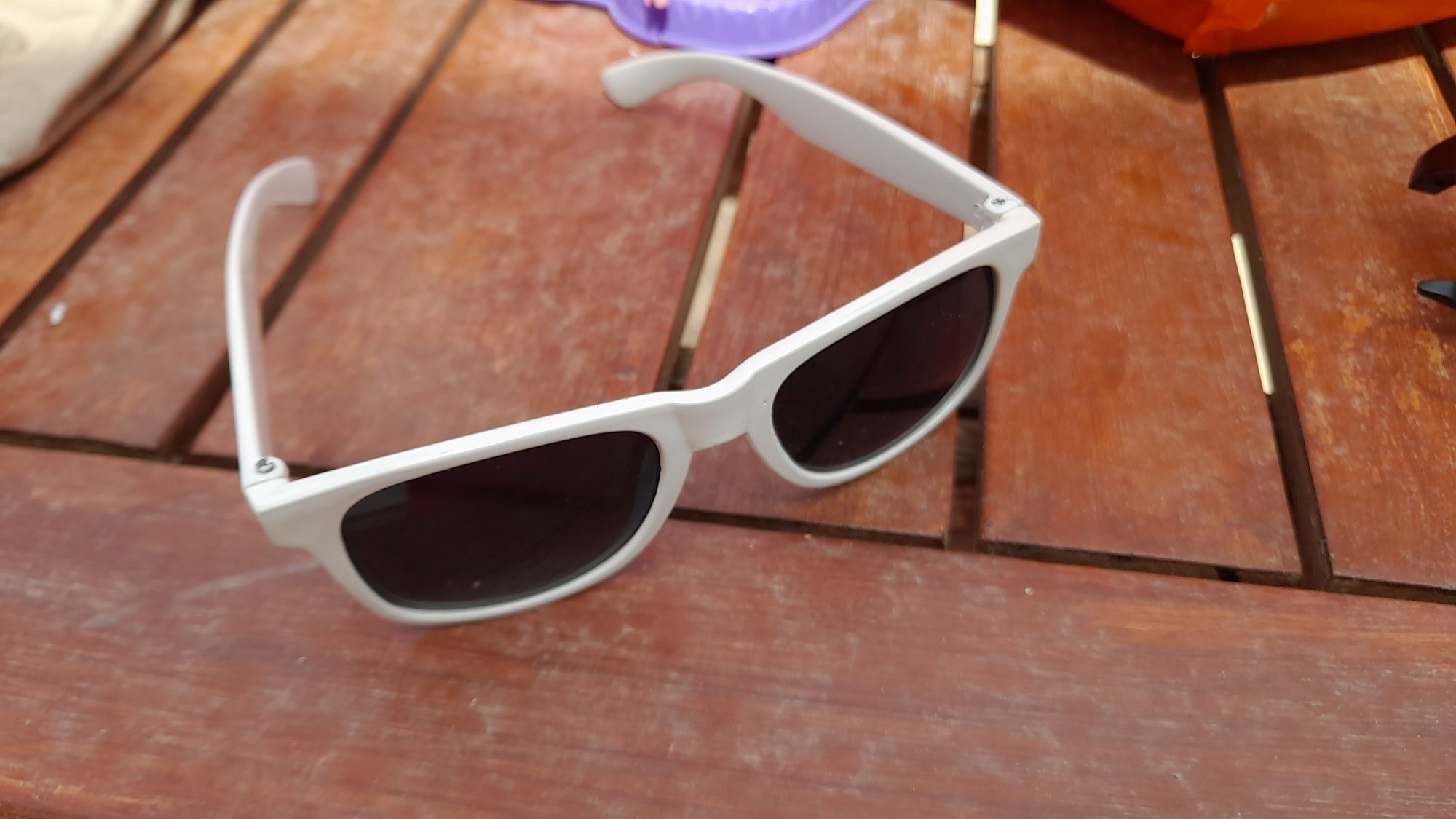 Oculos de sol de criança