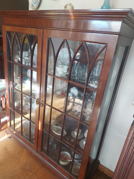 Armário Vitrine em ótimo estado