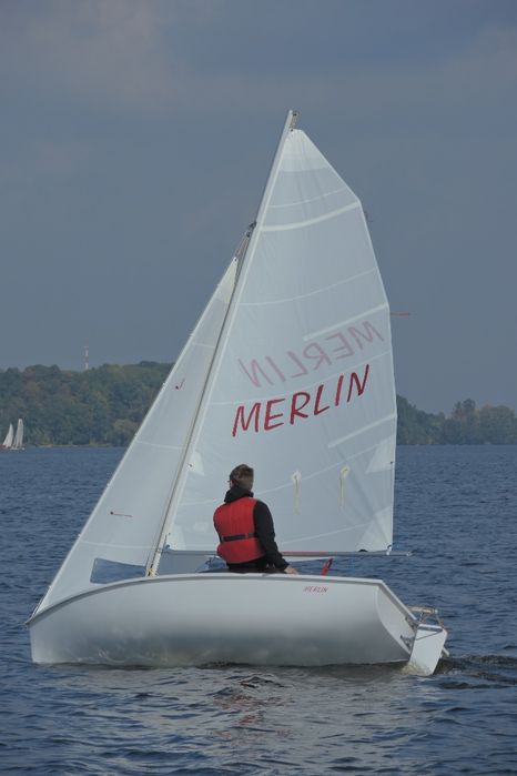 żaglówka, łódź żaglowa Merlin