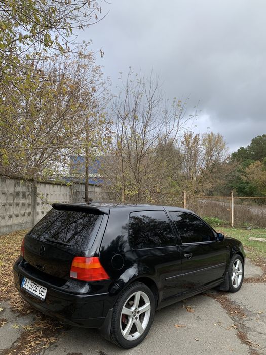 Volkswagen Golf 4 1999 1.4 бензин мкпп