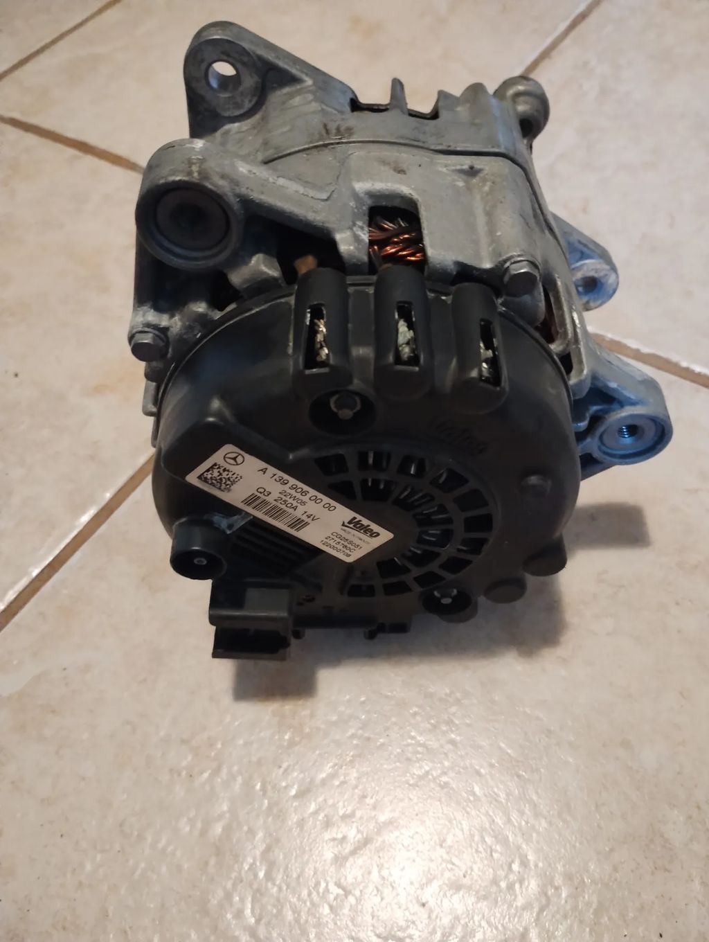Alternator Oryginał Mercedes GLA CLE CLA A45 Valeo C118 W177