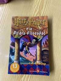 Livro harry potter e a pedra filosofal