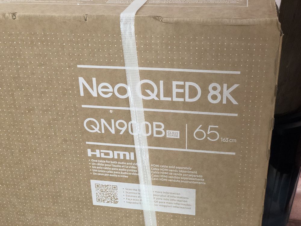 Телевізор Samsung NeoQLED 8K QE-85QN900C, 75QN900C, 65QN900C