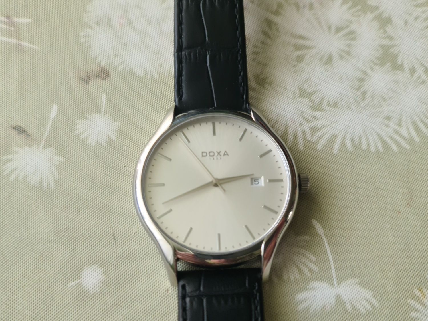 Zegarek Doxa Challenger Quartz