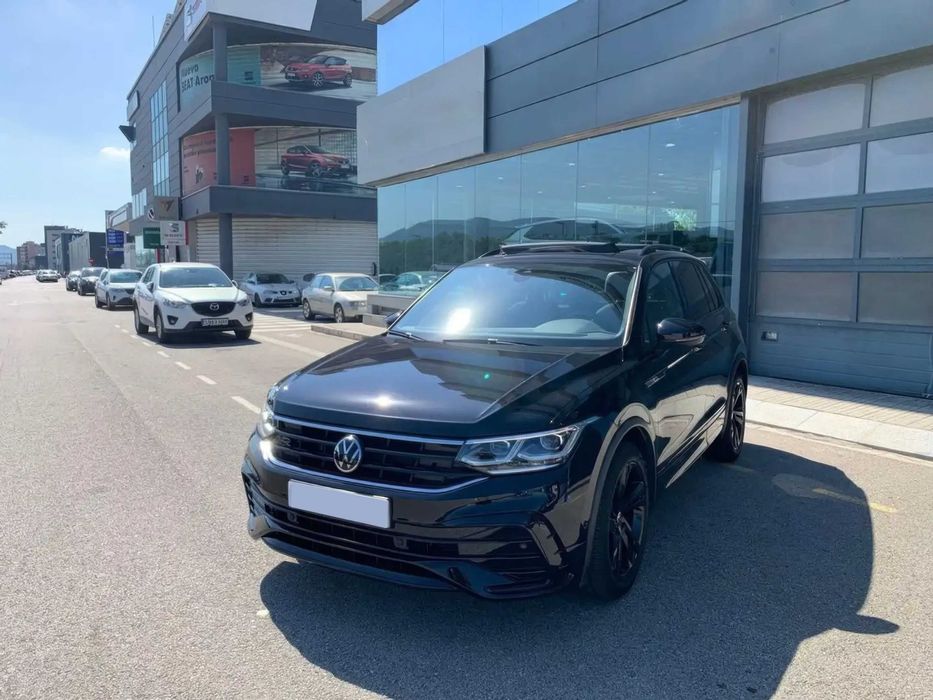 Volkswagen Tiguan R-Line      2022