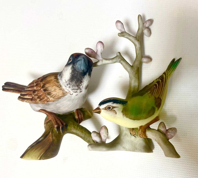 Vista Alegre: biscuits pardal e carriça; Le Tallec : vaso Limoges.