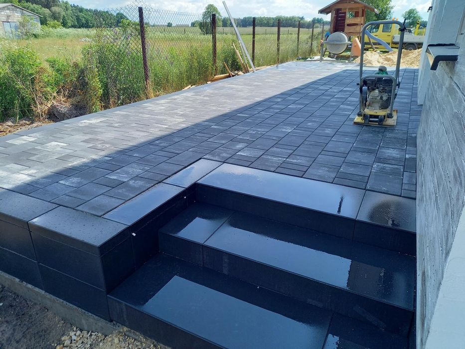 Brukarstwo, układanie kostki brukowej, budowa dróg, prace ziemne