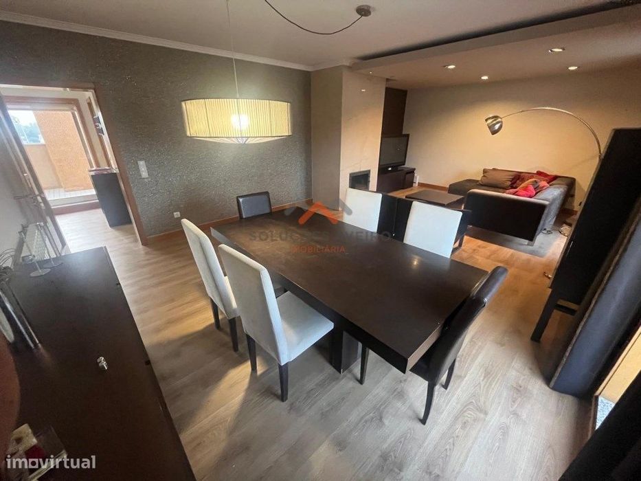 Arrendamento: Apartamento T2 Penthouse Mobilado e Equipado!