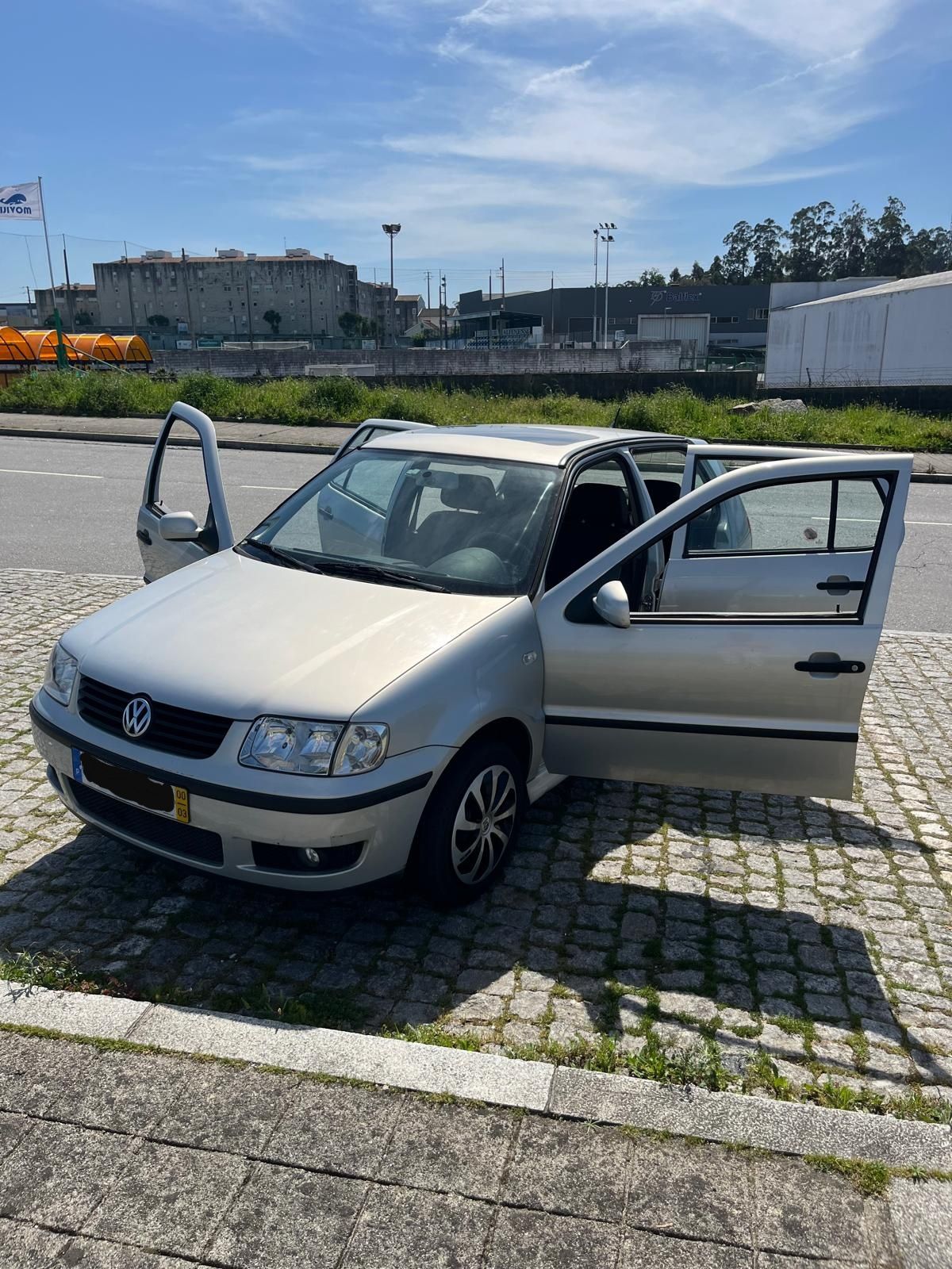 VW Polo 116.000 km Ano: 2000