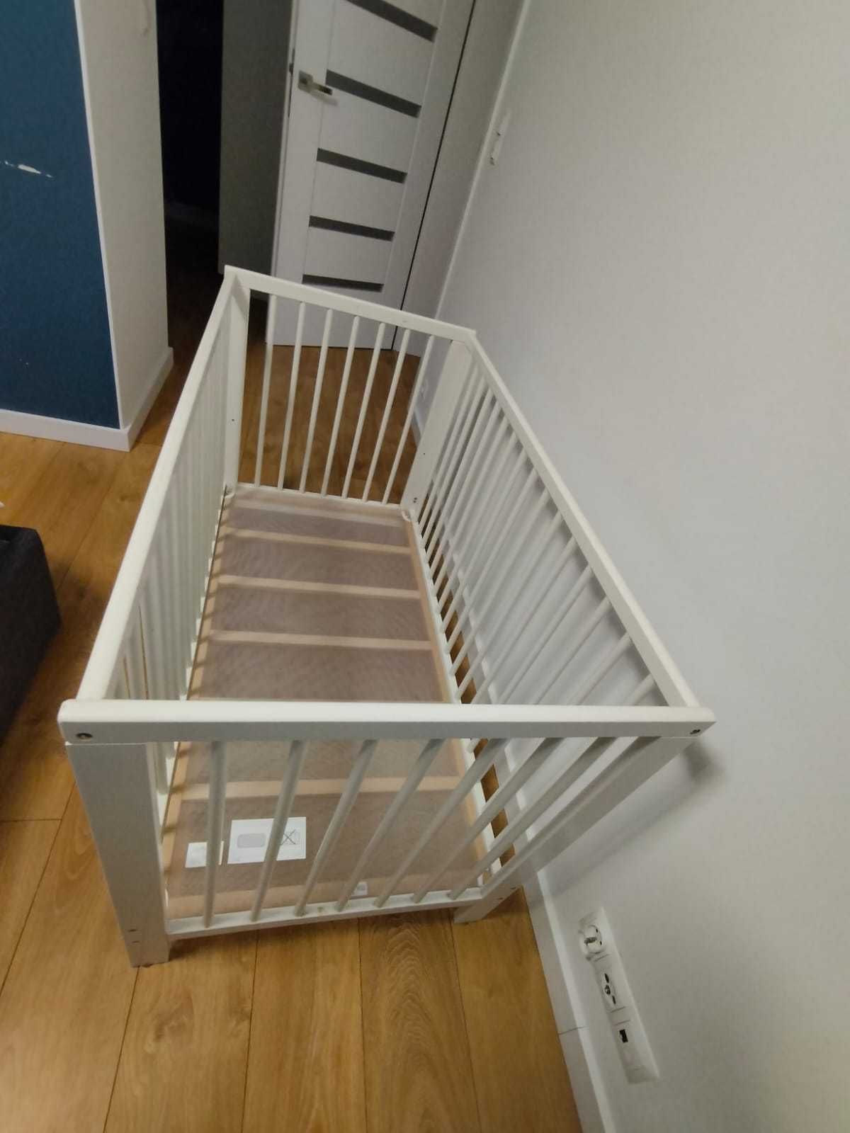 Łóżeczko Ikea białe - używane + materac