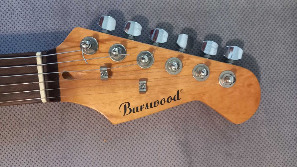 Gitara elektryczna BURSWOOD