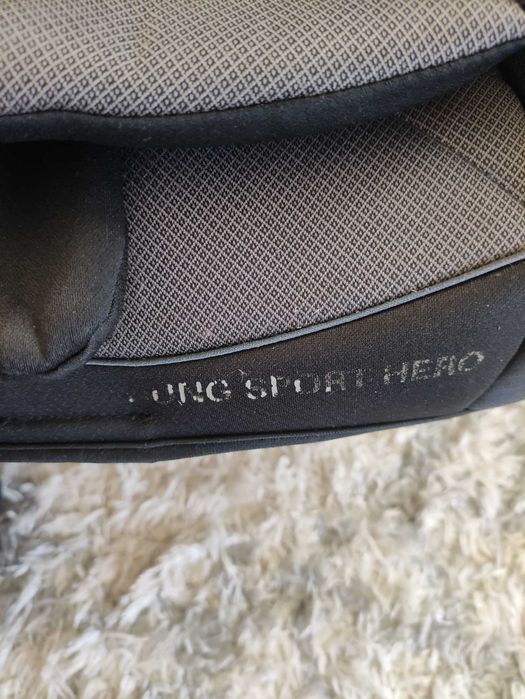 Fotelik RECARO Young Sport Hero