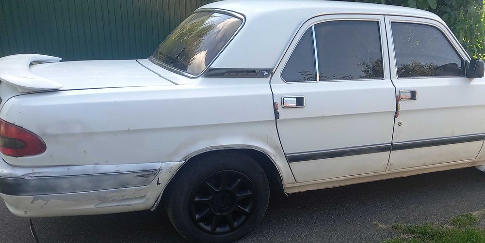 Продам ВОЛГУ 3110