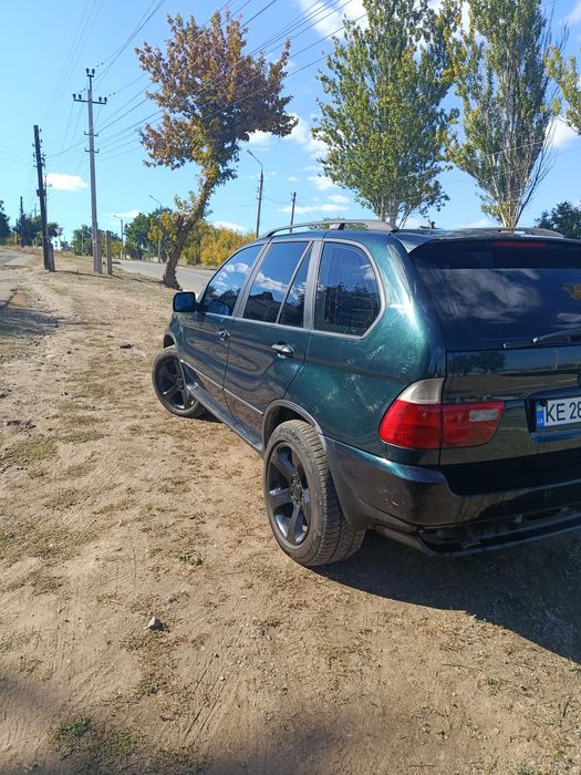 Продам бмв х5 е53
