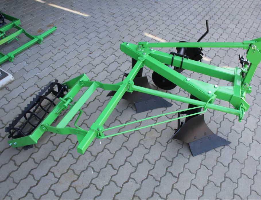 ПЛУГ з КАТКОМ! Плуг лемішний навісний для міні трактора 2 корпусний