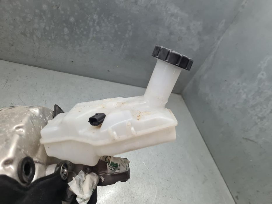 Bomba central dos travões RENAULT Clio V (BF_)