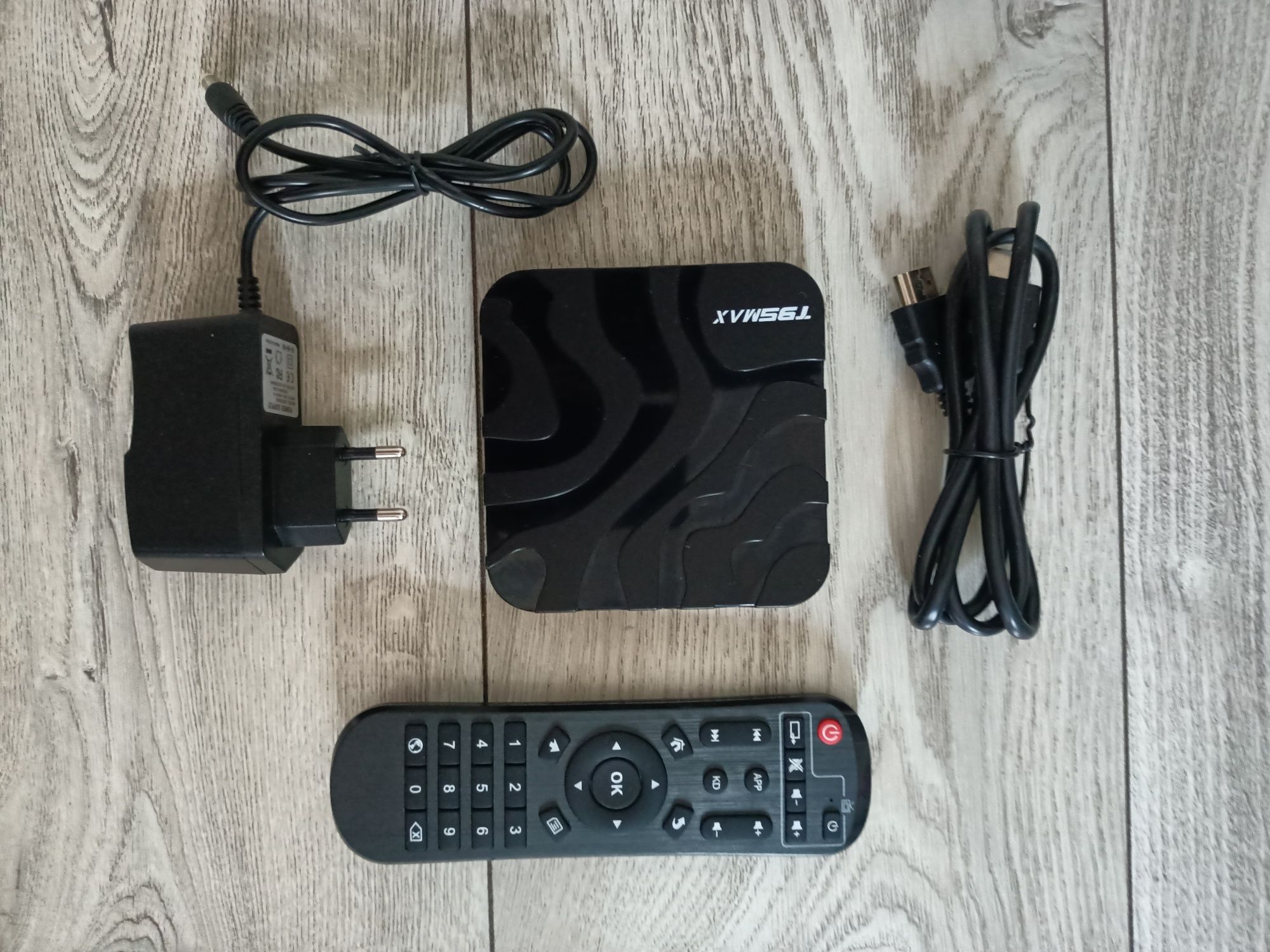 Smart Tv Box Android 9 64Bit 6K Wifi Hdr + Pilot
