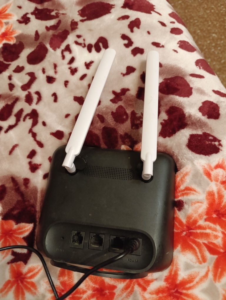 LINKHUB HH42CV ALCATEL Стационарный 3G / 4G Wi-Fi роутер