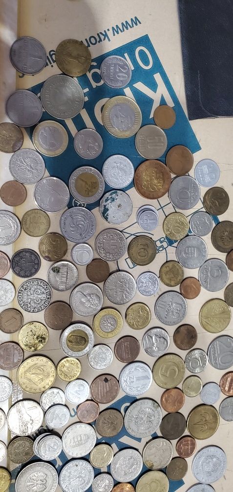 Продам монети різних  років різних країн браковані