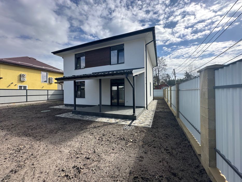 Продам Будинок з Наповненням по вул. Михайловського в Лісовій Бучі.