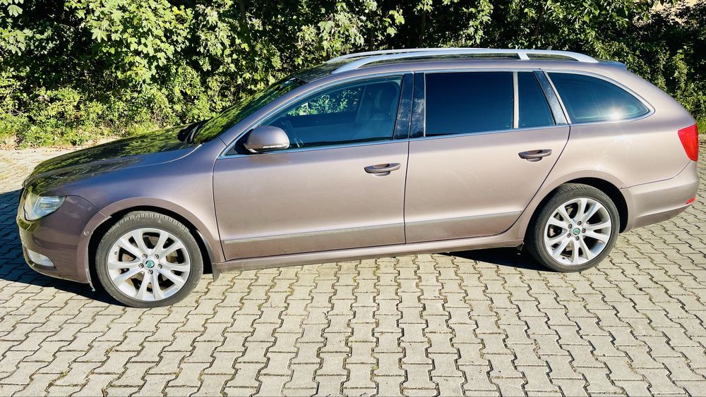 Skoda superb 2.0 parktronic el. Bagaznik hak