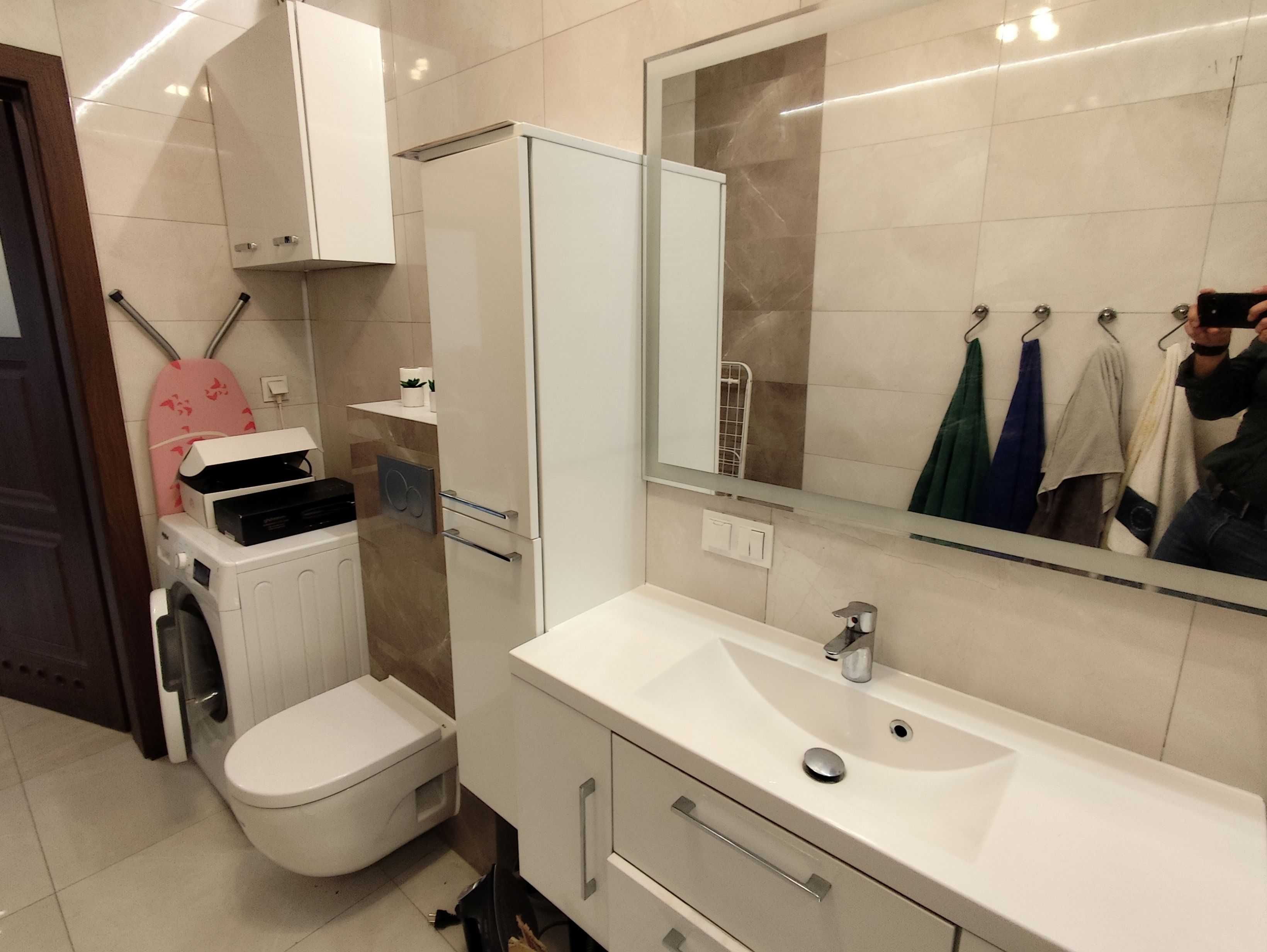Ładnie wykończone, umeblowane, dwa niezależne pokoje pokoje, 52m2