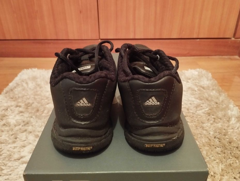 Sapatilhas adidas pretas 36/2