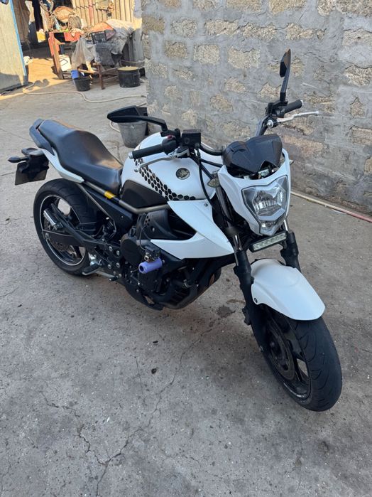 Продам мотоцикл ямаху xj6