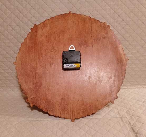 Zegar ścienny wykonany grawerem laserowym duży 36 cm