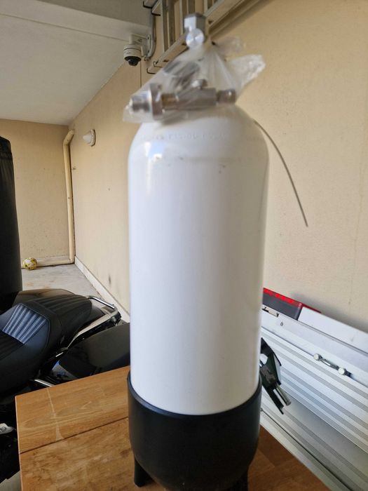 Garrafa de Aço Faber 15L 232bar, M25x2, Como Nova