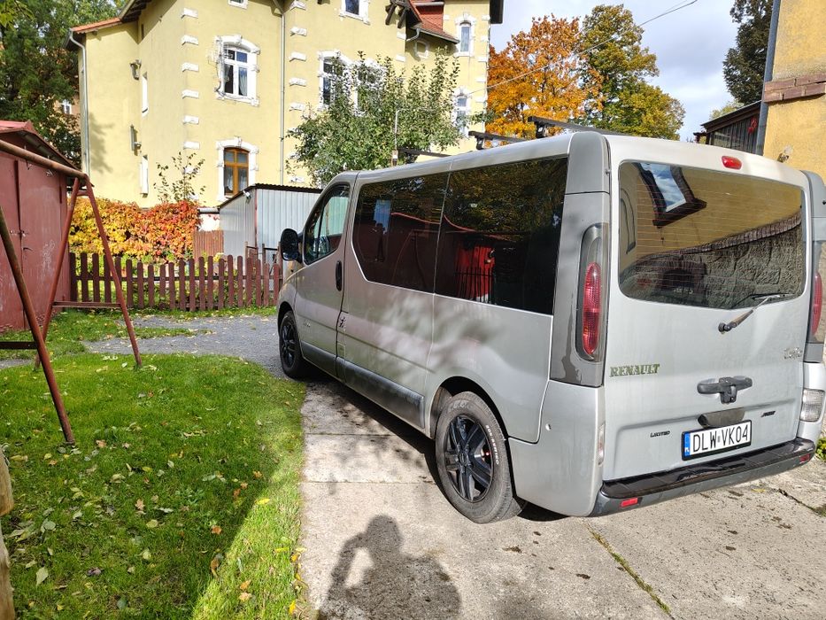 Renault Trafic II 1.9 2003 8 osób