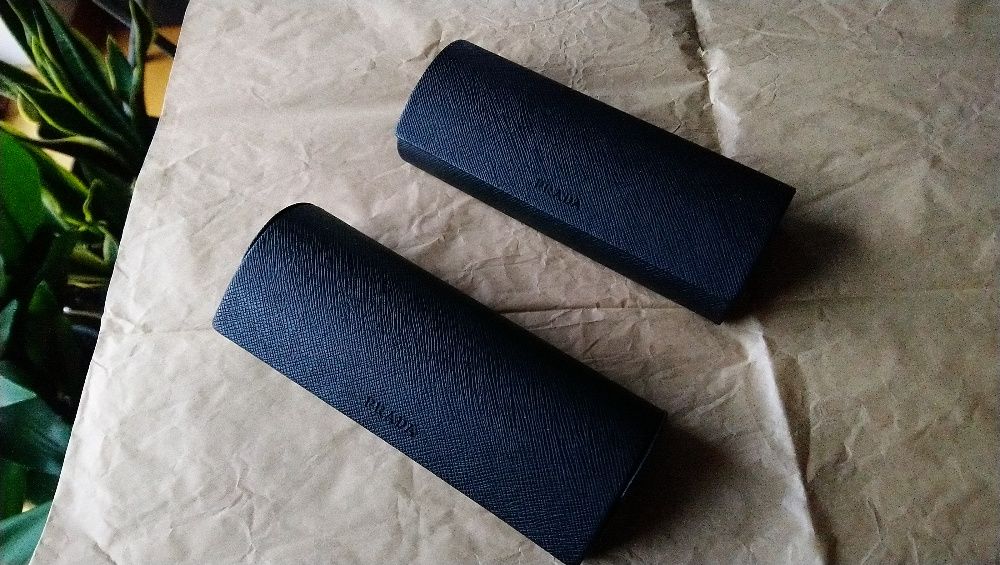 futerał pudełko etui Prada na okulary
