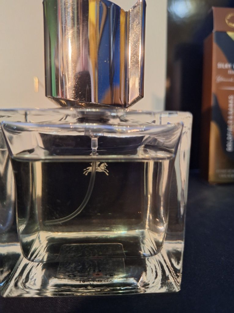 Nishane Wulong Cha 100 ml (z ubytkiem)