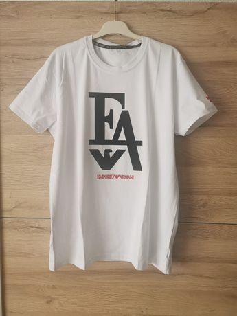 Nowa koszulka męska Armani w kolorze białym logo jest szyte i napis