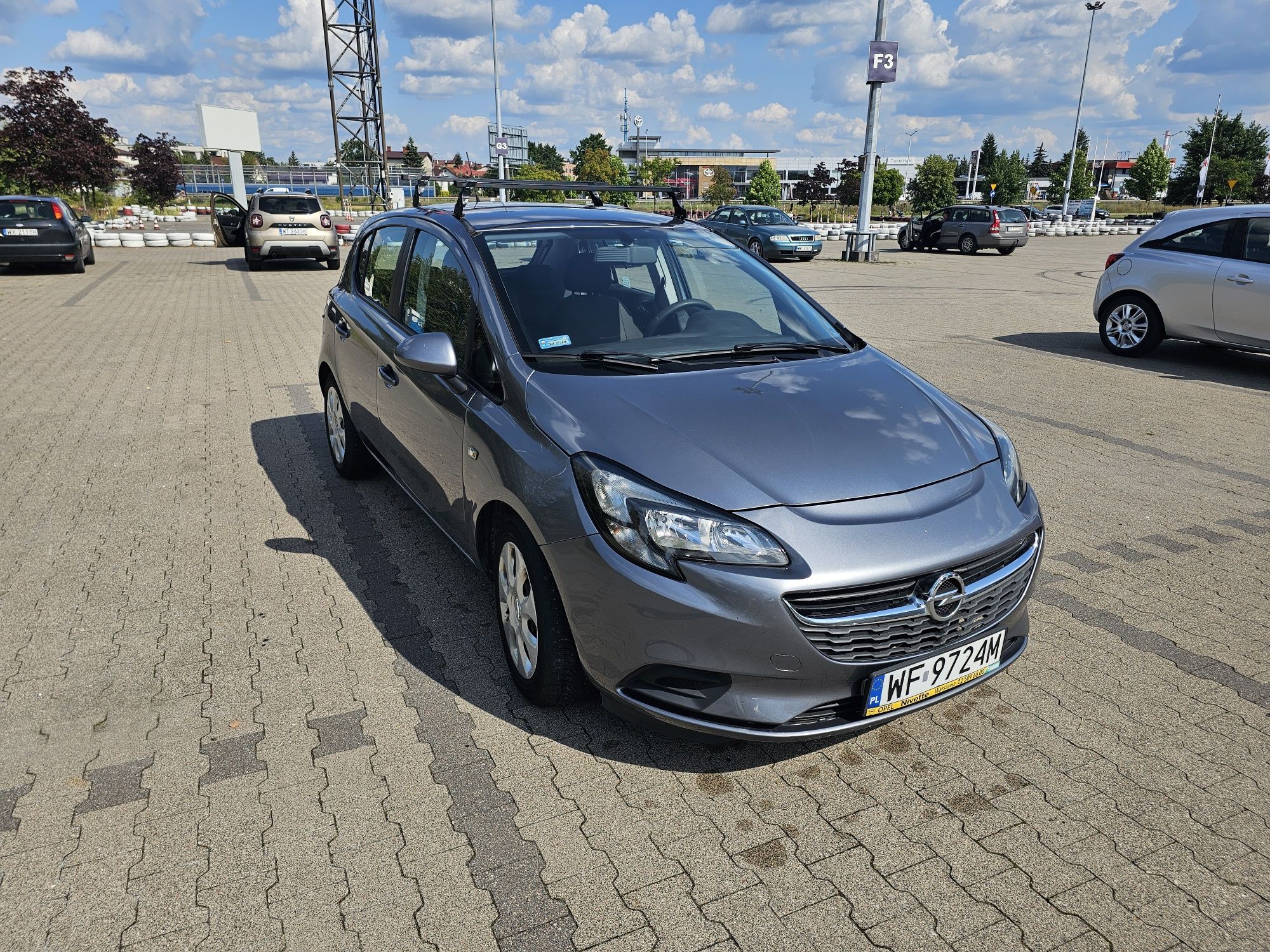 Opel corsa 2016 niski przebieg 1.4 benzyna okazja zamiana salon polska