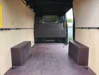 ZABUDOWA BUSA Volkswagen Crafter/MAN TGE-boki, podłoga, nadkola MONTAŻ