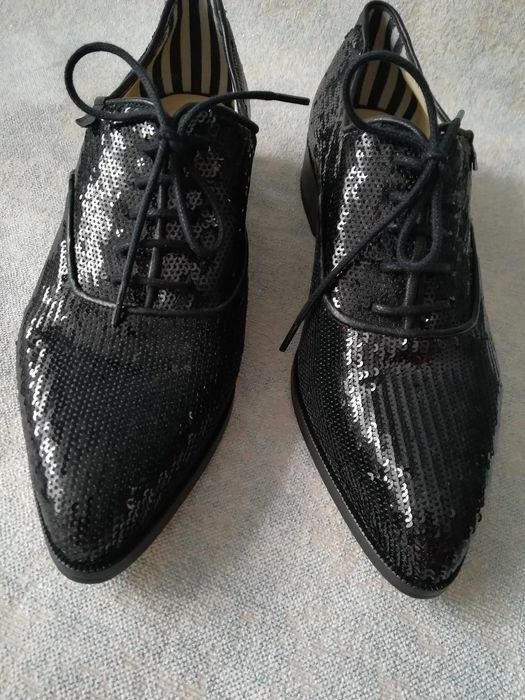 Туфлі з паєтками,туфлі зі шнурками,броги в паєтки,туфлі закриті шнурки