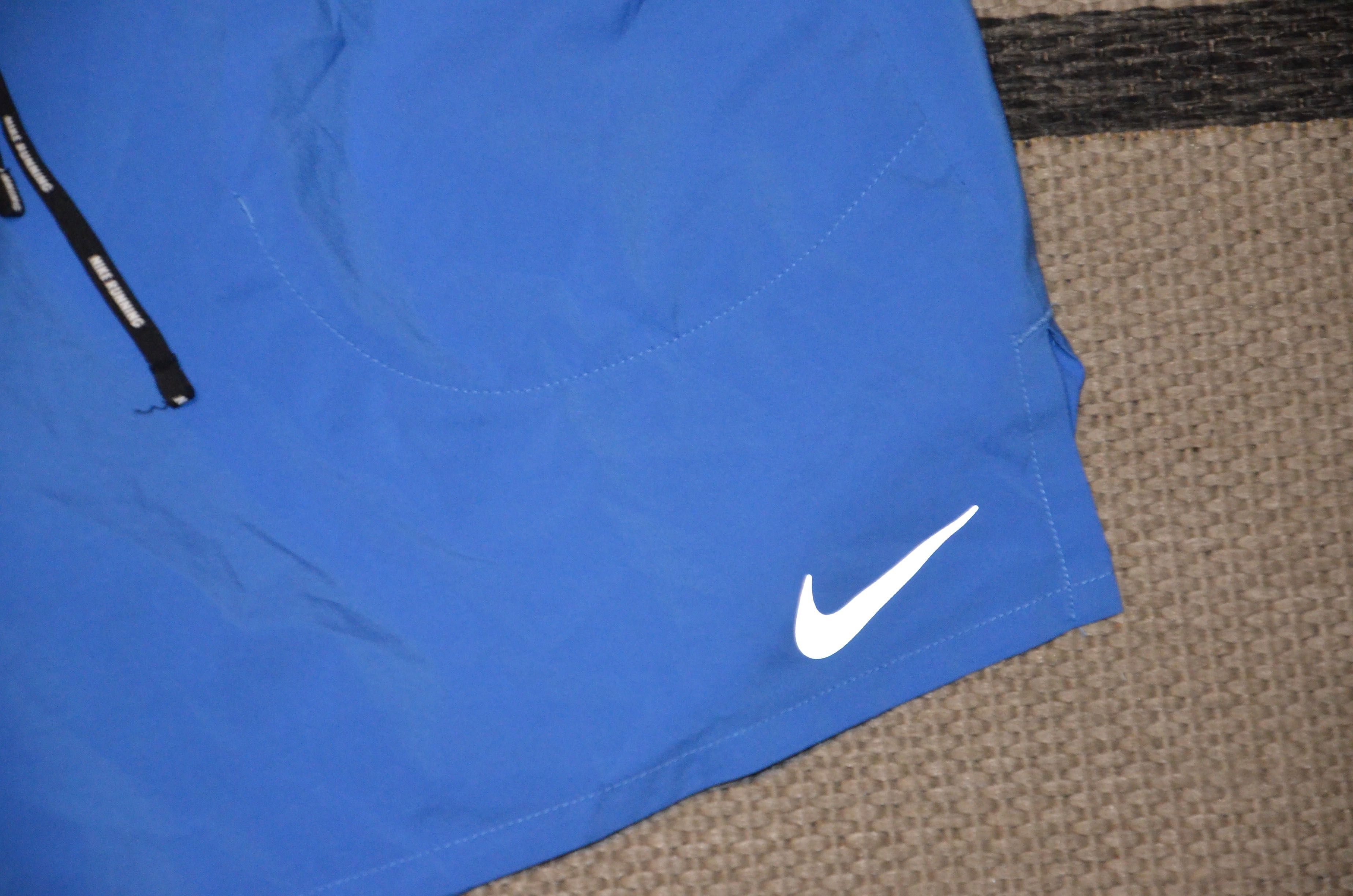 spodenki Nike running  r .M niebieskie
