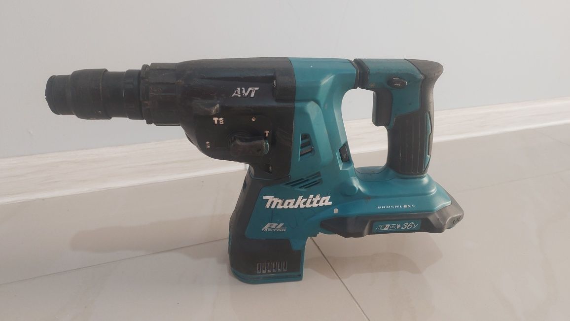 Акумуляторний перфоратор Makita DHR283