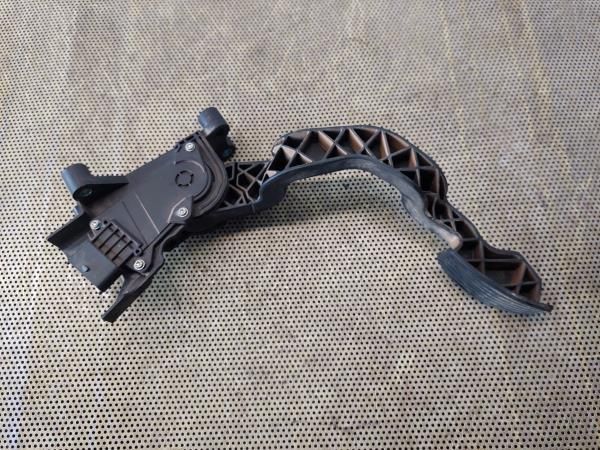 Pedal do acelerador FIAT Bravo II (198_)