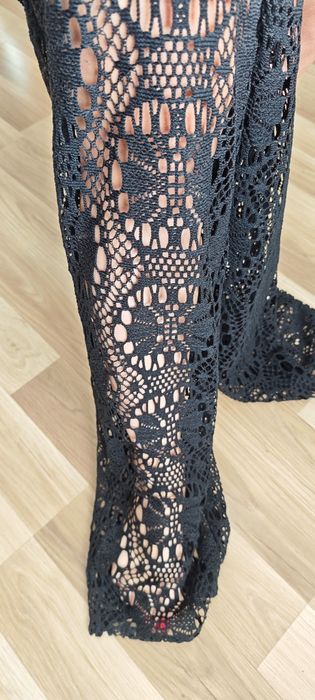 Spodnie ażurowe z koronki (M)