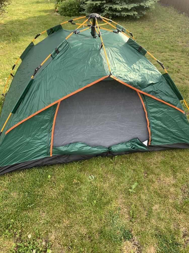 Немецкая ультралегкая быстросборная палатка.