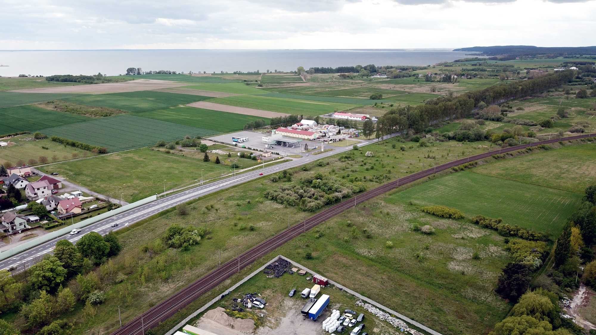 Wynajmę plac ogrodzony utwardzony Wolin 2x2000m2