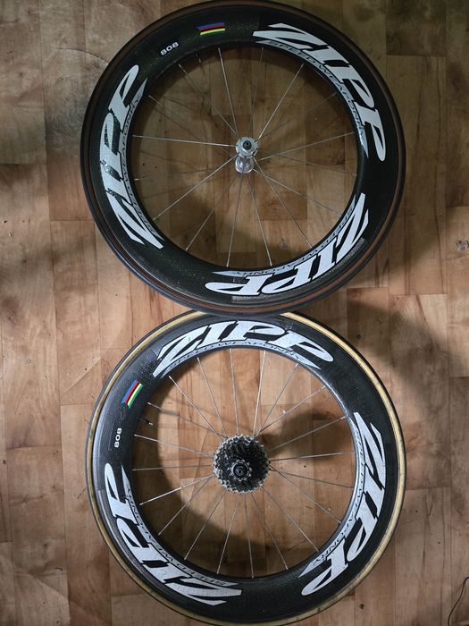 Koła karbonowe Zipp 808 komplet kół