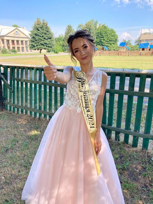 Випускна сукня, б/у