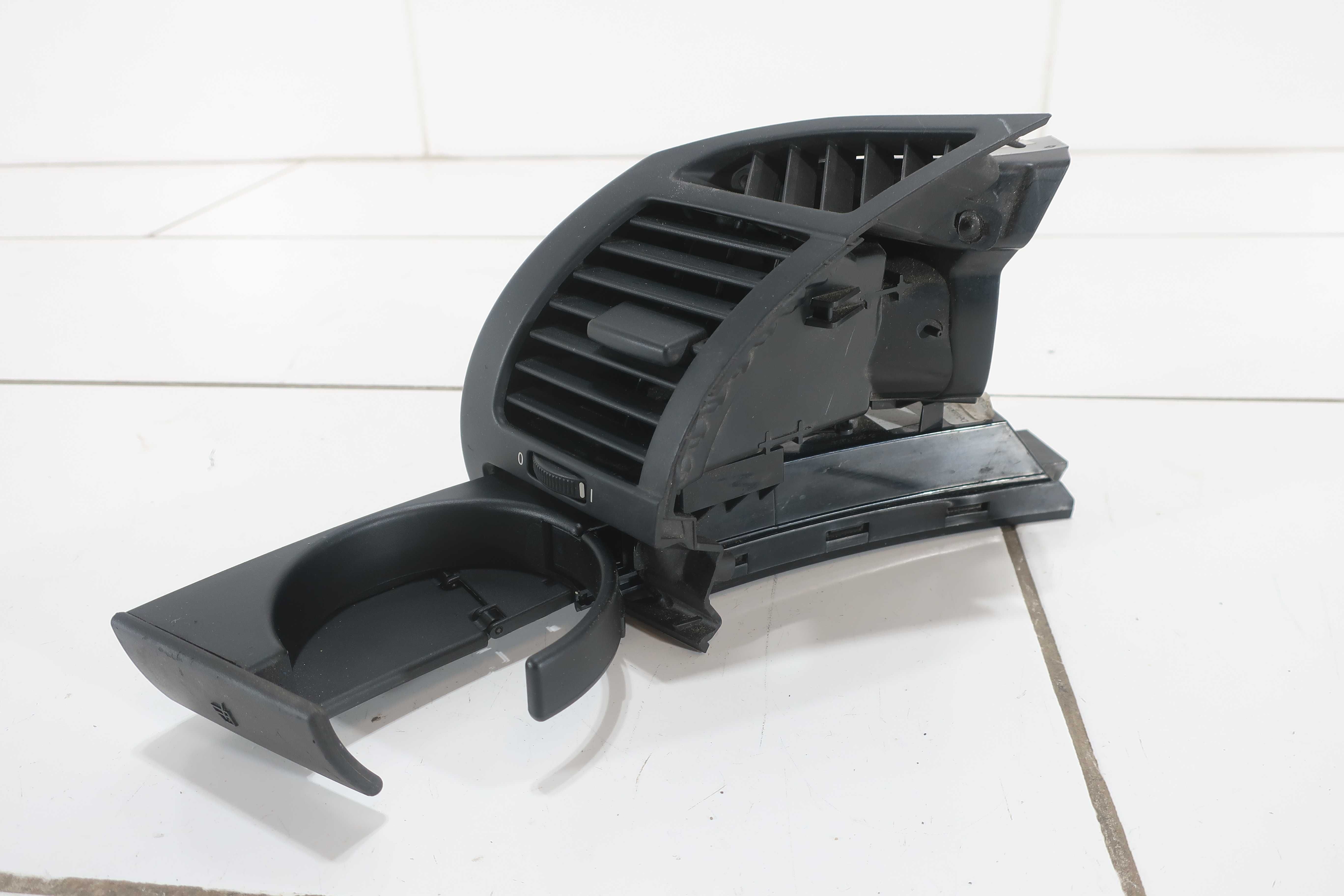 Kratka uchwyt na kubek cup holder BMW Z4 E85 E86