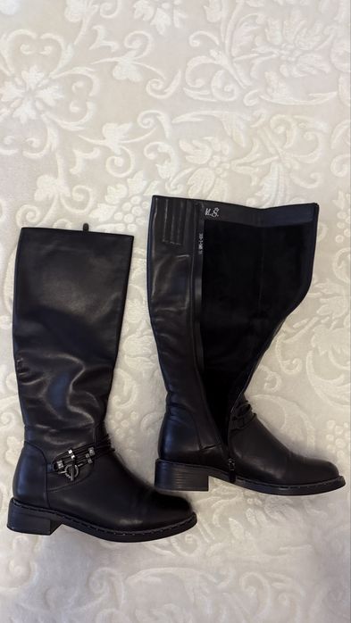 Сапоги жіночі шкірані