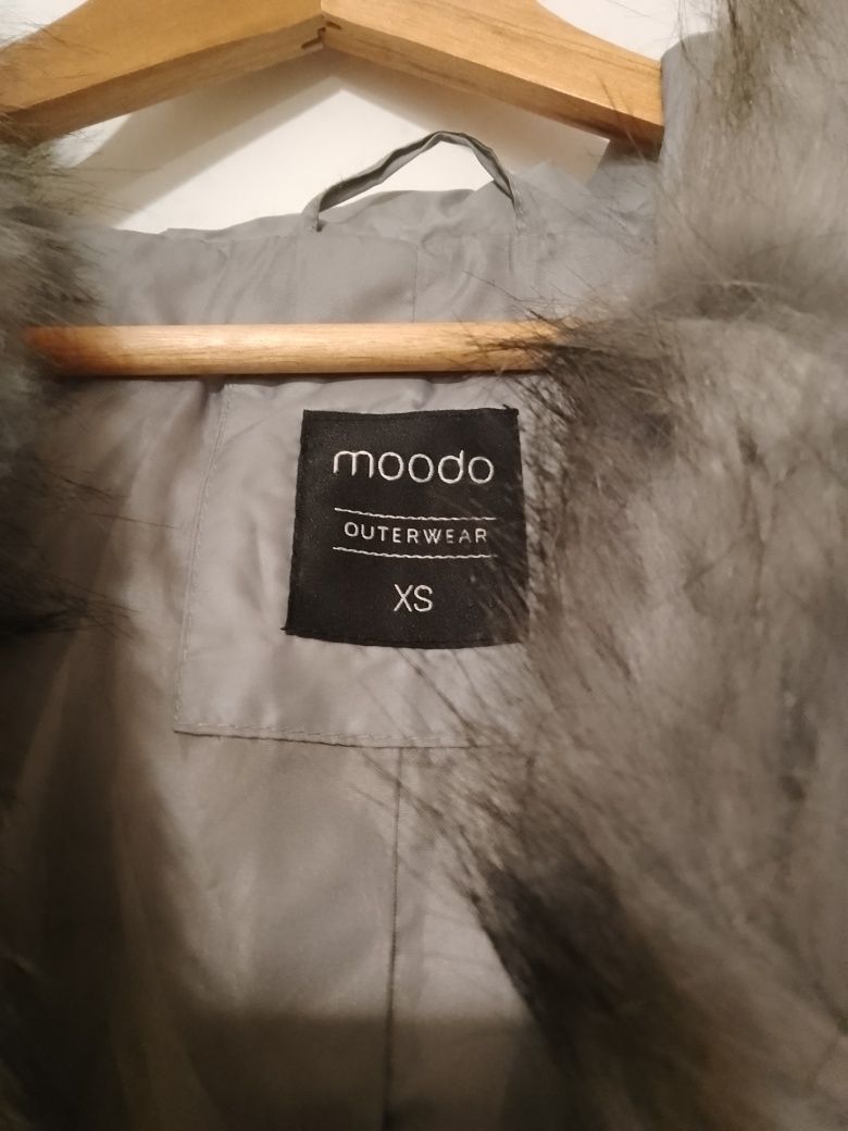 Płaszcz zimowy Moodo r. XS