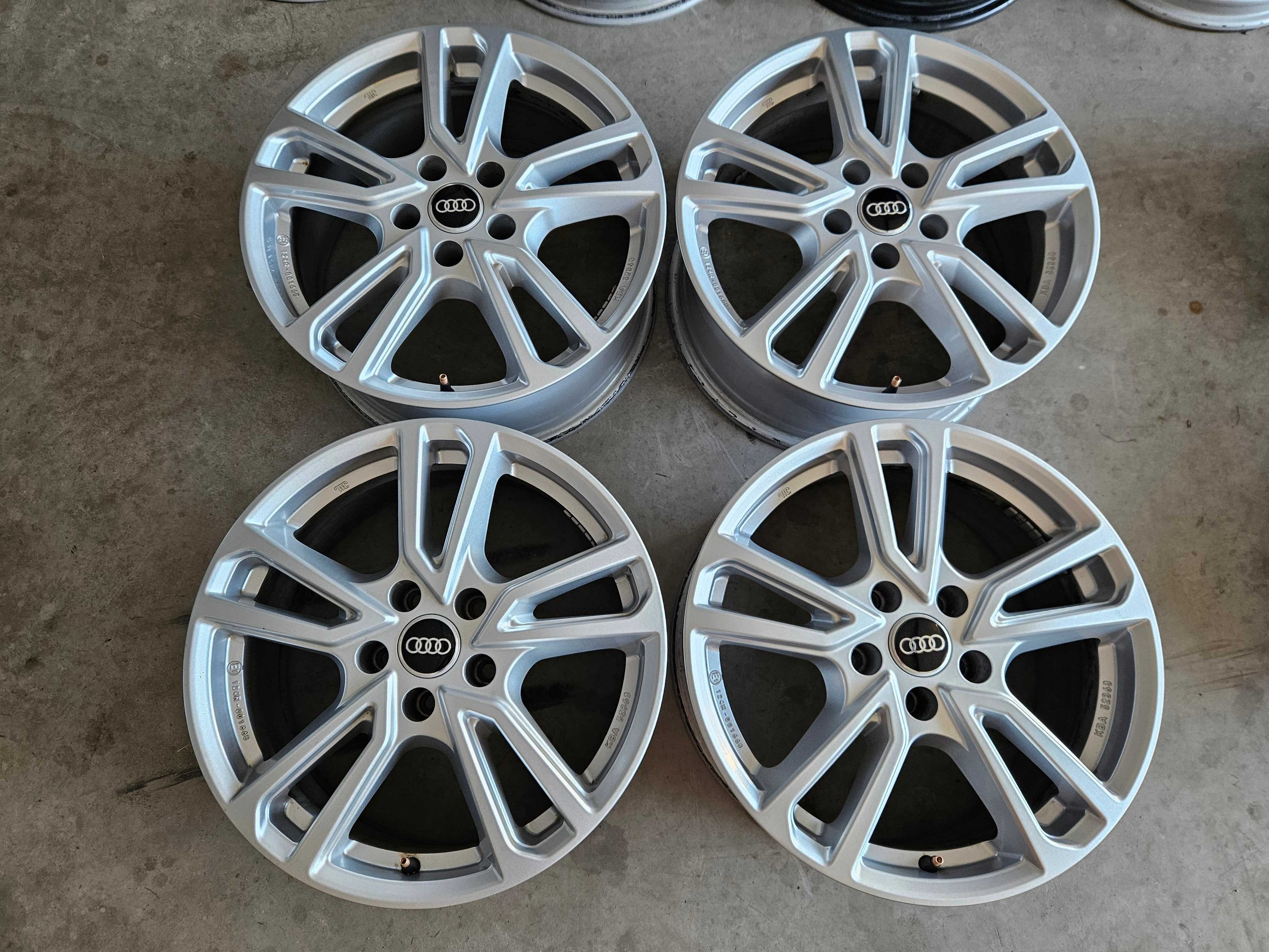 Alufelgi 17" Audi A3 8p 8v 8y A4 b6 b7 b8 b9 a6 c5 c6 q3 S-line 5x112
