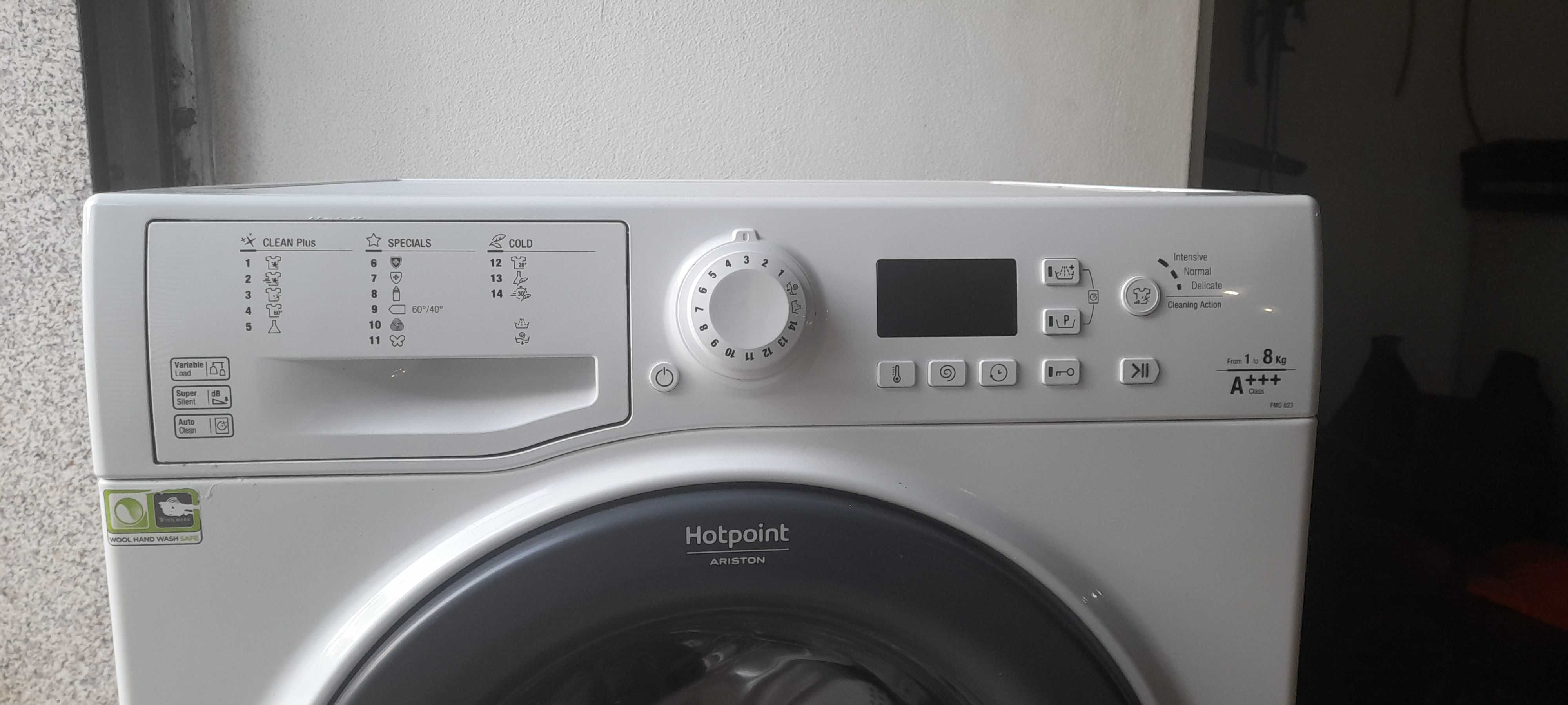 Maquina de Lavar roupa Ariston 8 kg de 2019